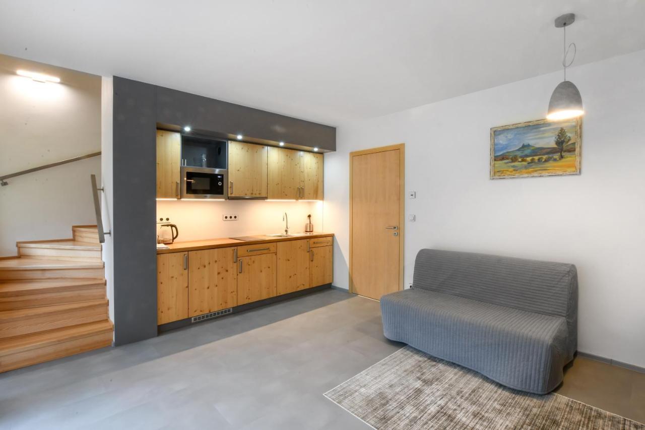 Apartmany U Jizery ตูร์นอฟ ภายนอก รูปภาพ